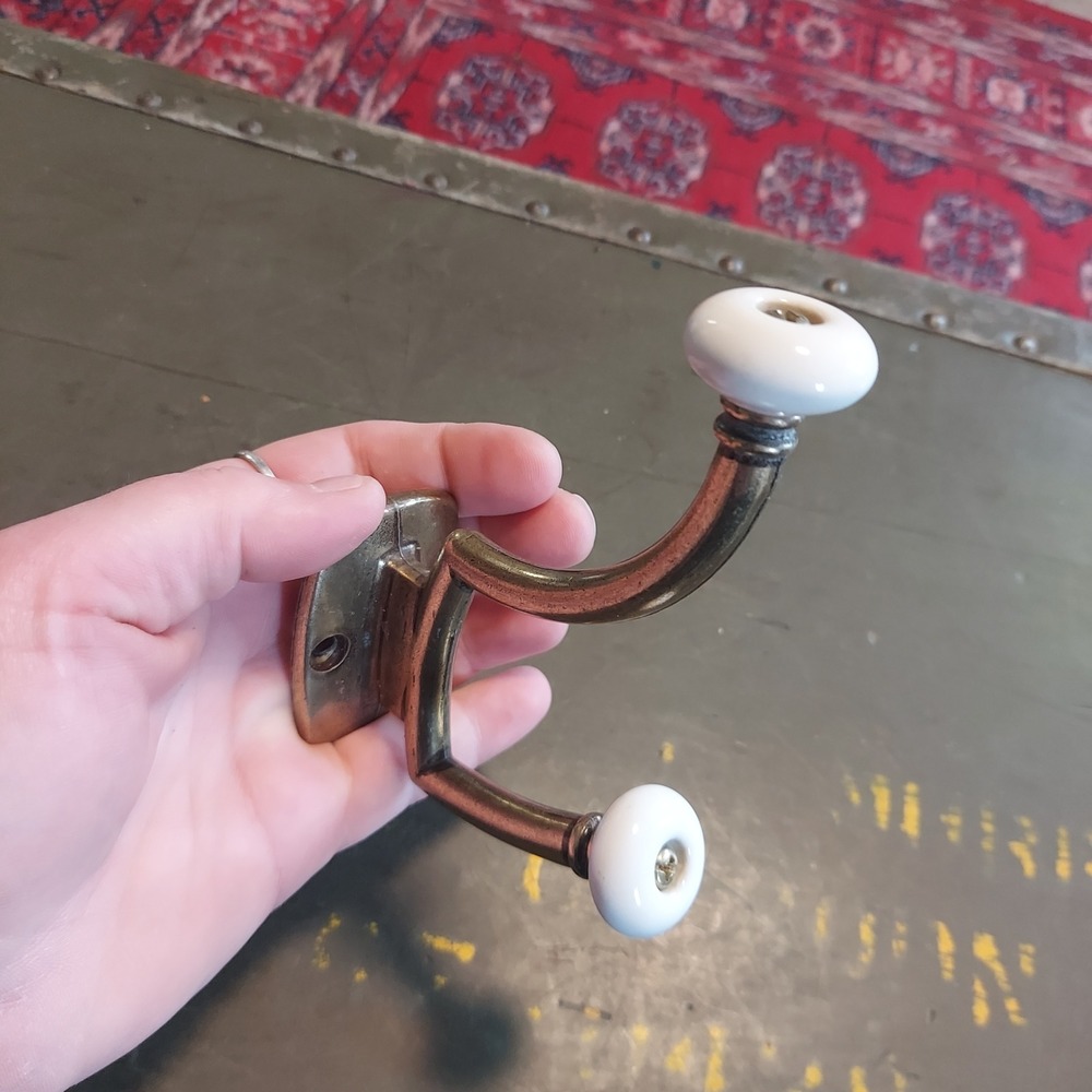 Vintage Brass Double Wall Hook White Ceramic Knobs Victorian Style 5x4 Inch